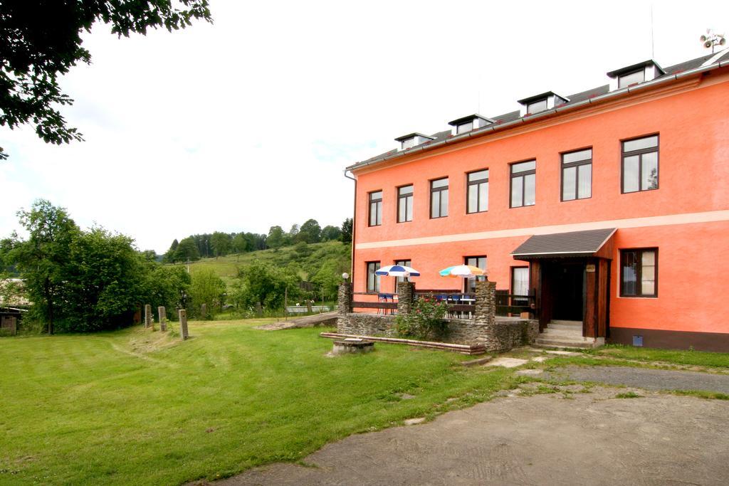 Penzion Muflon Bela nad Radbuzou Eksteriør bilde